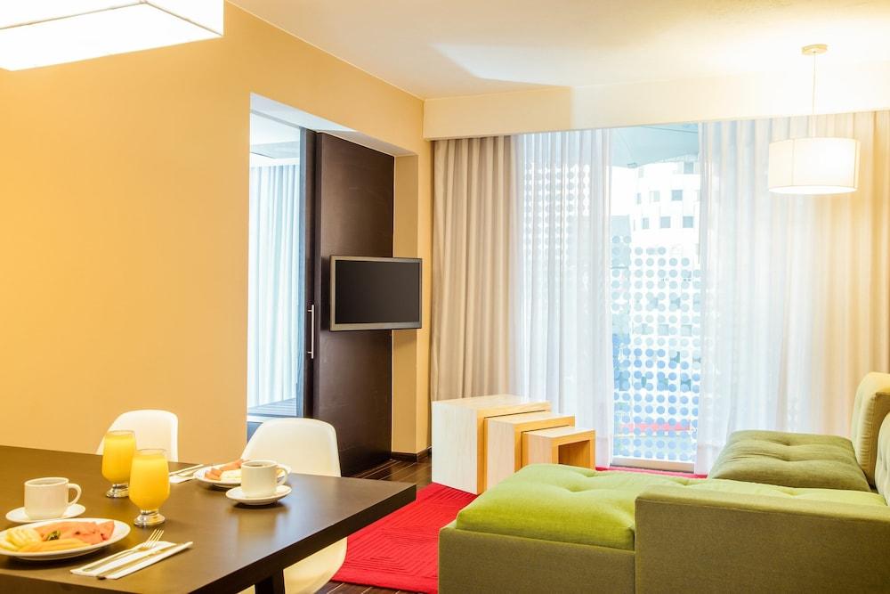 Fiesta Inn Insurgentes Viaducto Meksyk Zewnętrze zdjęcie